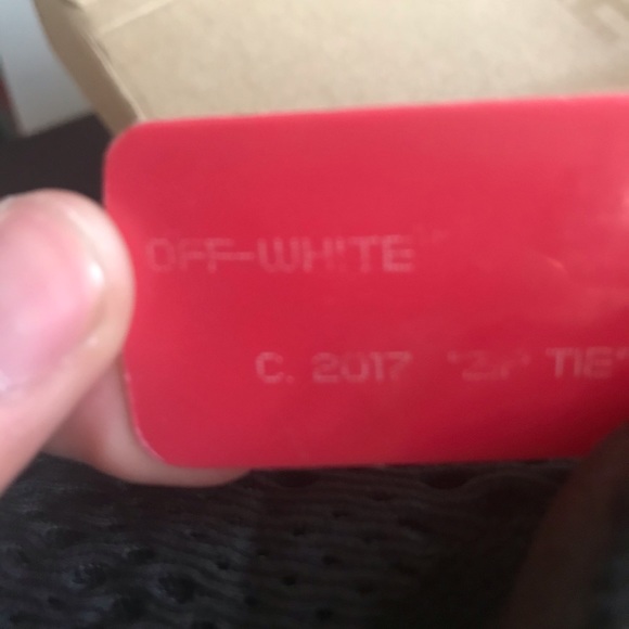 Offwhite Prestos (black) size 10. - Picture 5 of 7